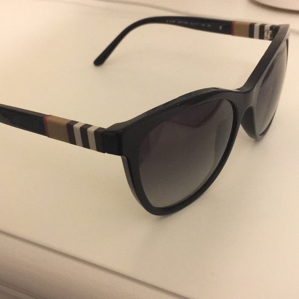 Authentic Burberry Sunglasses